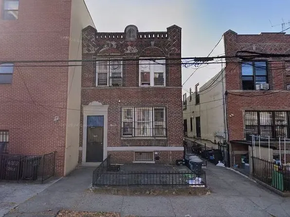 746 68th St Floor 1, Brooklyn, NY 11220