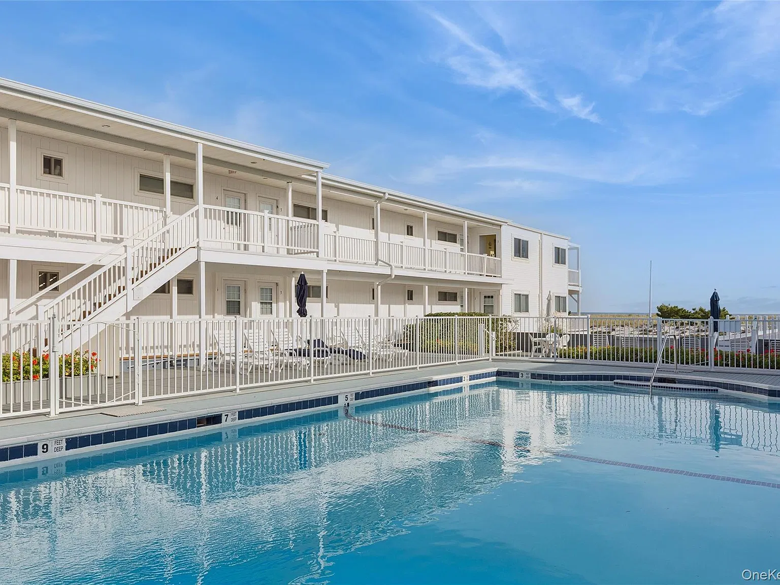 2 bed, 2.0 bath, 850 sqft, $12,300 — Photo 4