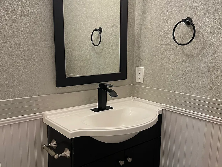 12132 Vista Nogal St — Photo 10