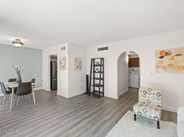 2525 E Prince Rd, Tucson, AZ 85716