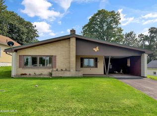 815 Lower Martin Ave, Portage, PA 15946