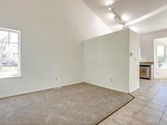 3rd image of 13703 Adams Street