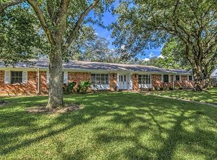 1511 19th Ave N, Texas City, TX 77590