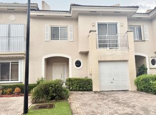 10150 SW 88th St, Miami, FL 33176