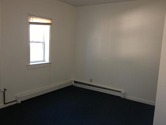 3rd image of 1314 W Genesee Ave #House
