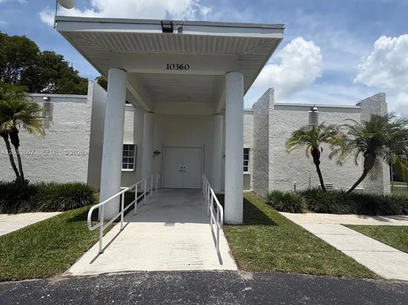 10350 SW 220th St APT 257, Miami, FL 33190