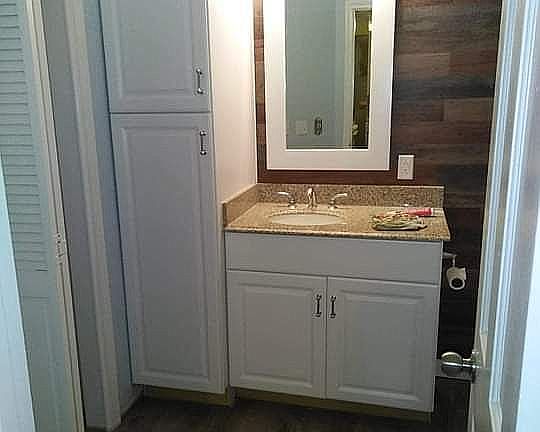 Bathroom vanity