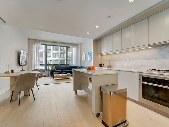 4th image of 550 Vanderbilt Ave APT 328