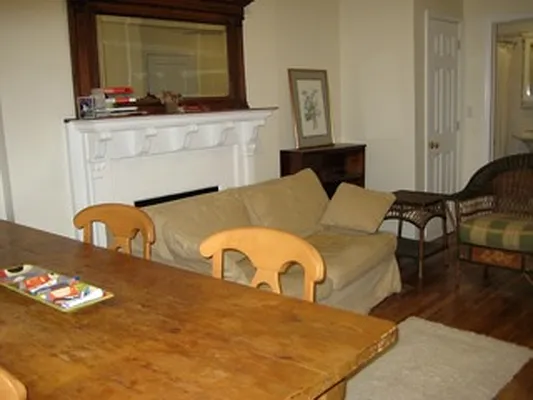 Rented by Camhi NYC Realty Inc | media 30