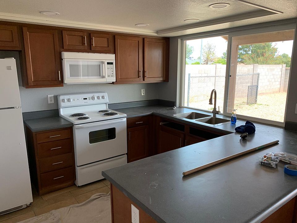 1st image of 9829 N 67th Dr