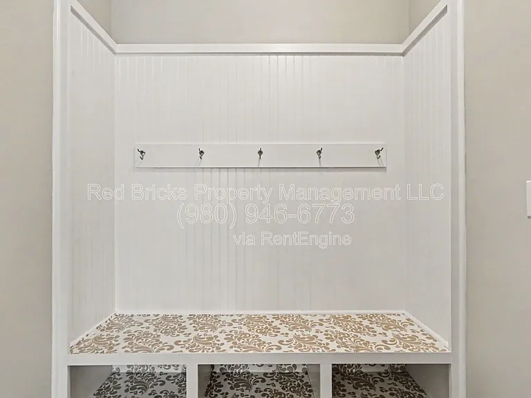 3527 Arnica Ct — Photo 17
