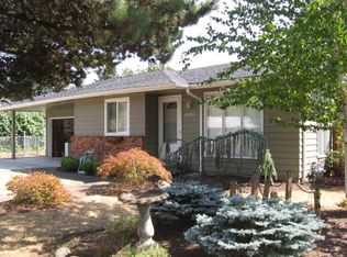 12828 NE Holladay St, Portland, OR 97230