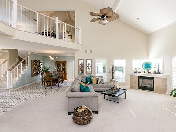 5th image of 8217 Etienne Dr