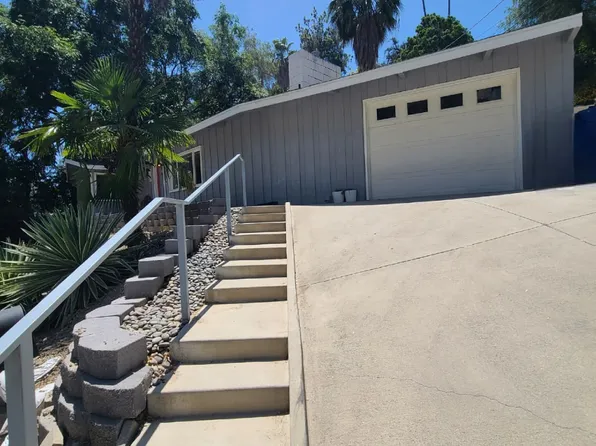 (undisclosed Address), Woodland Hills, CA 91364