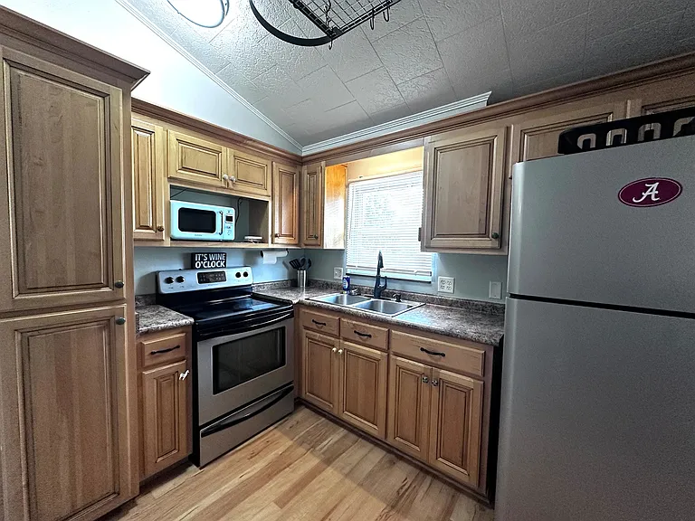 5576 Armadillo Ave — Photo 7