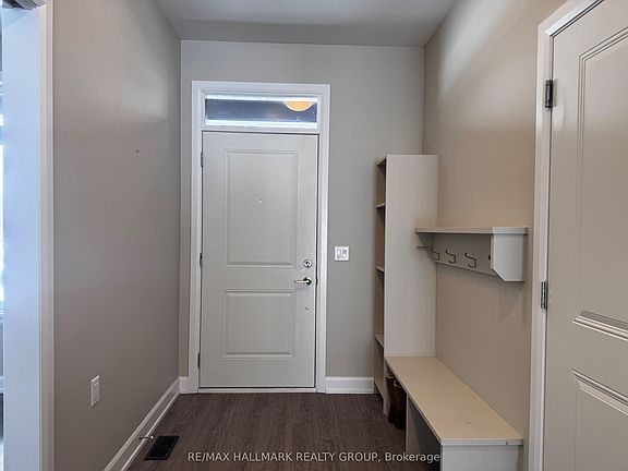 5th image of 1547 Flanders Rd