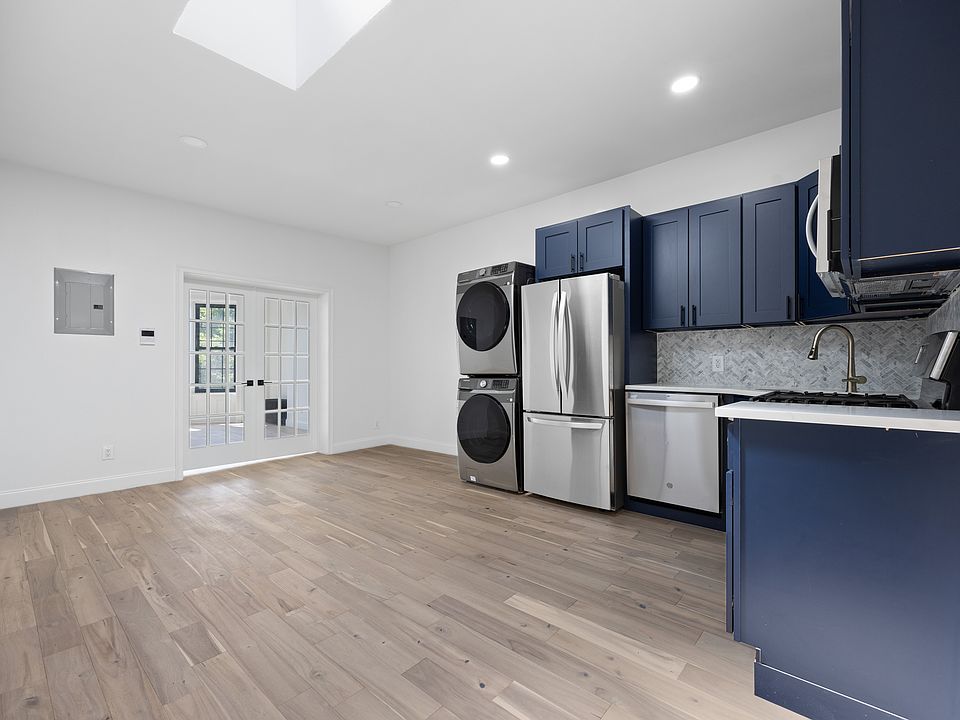1st image of 1313 Herkimer St #3