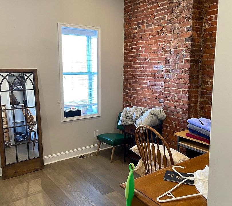 1st image of 2442 S Iseminger St