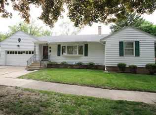 1414 Irvington Pl, Rockford, IL 61107