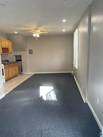 1st image of 5700 Poplar St #1