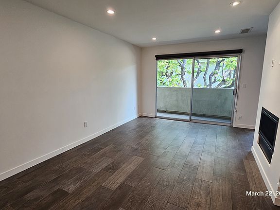 3rd image of 1239 19th St APT 9