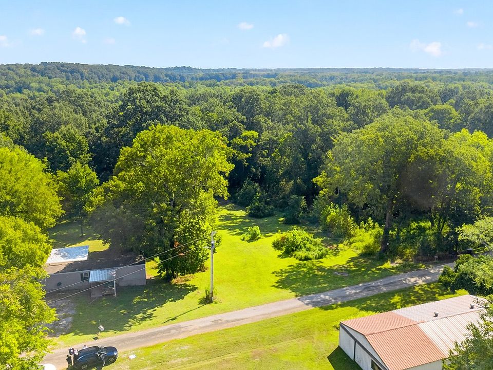 1st image of 295 Forest Cir