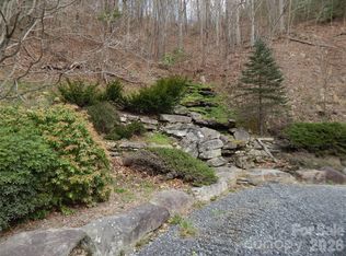 5 Sigogglin Trl, Waynesville, NC 28785