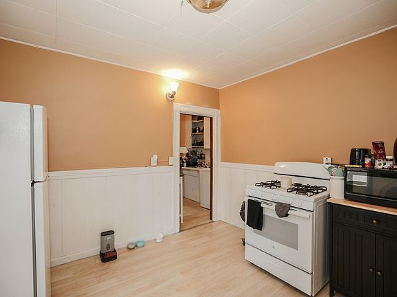 5th image of 67 Wilson Street