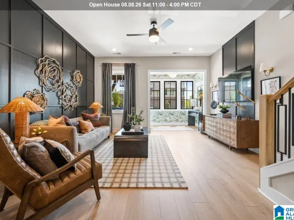 729 River Walk Dr, Birmingham, AL 35216