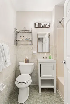 Sold by Compass | media 18