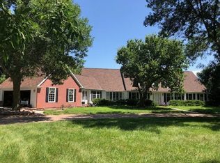 8915 Antelope Ave, Kearney, NE 68847