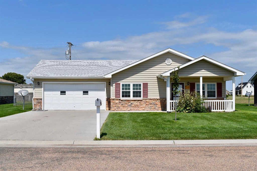 826 Hope St, Oakley, KS 67748 Zillow