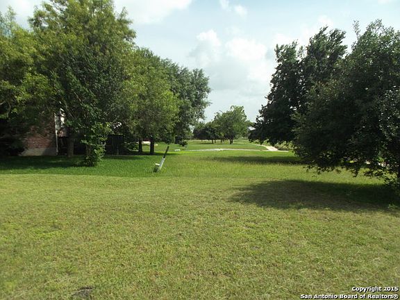 3rd image of 6935 Congressional Blvd