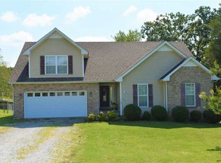 109 Baggett Ln, Dickson, TN 37055