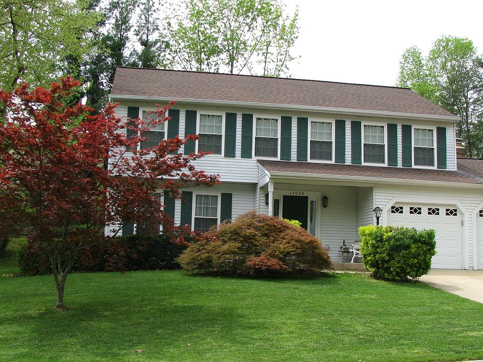 1st image of 15028 Woodglen Ct