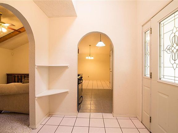 5th image of 213 Arisano Dr