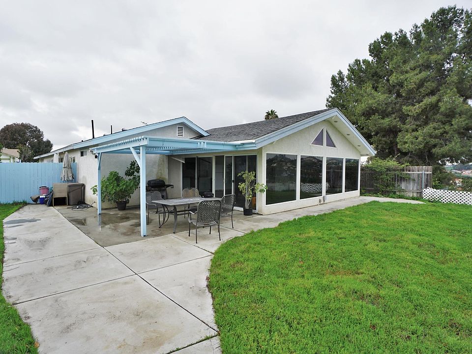 1st image of 333 Lausanne Dr #B