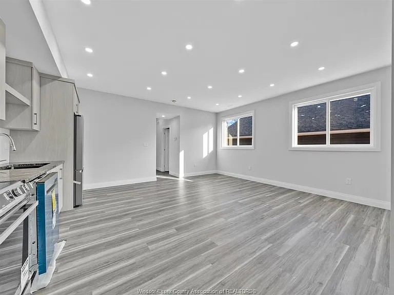 3549 Peter St #4 — Photo 8