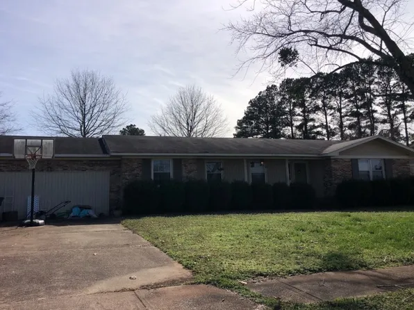 7629 Logan Dr SW, Huntsville, AL 35802