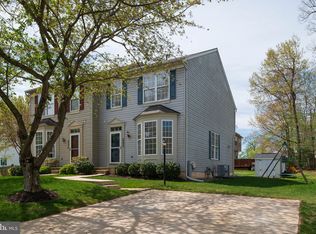 2232 Sunburst Ct, Odenton, MD 21113