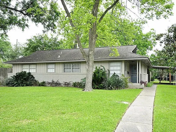 2302 Wilde Rock Way, Houston, TX 77018