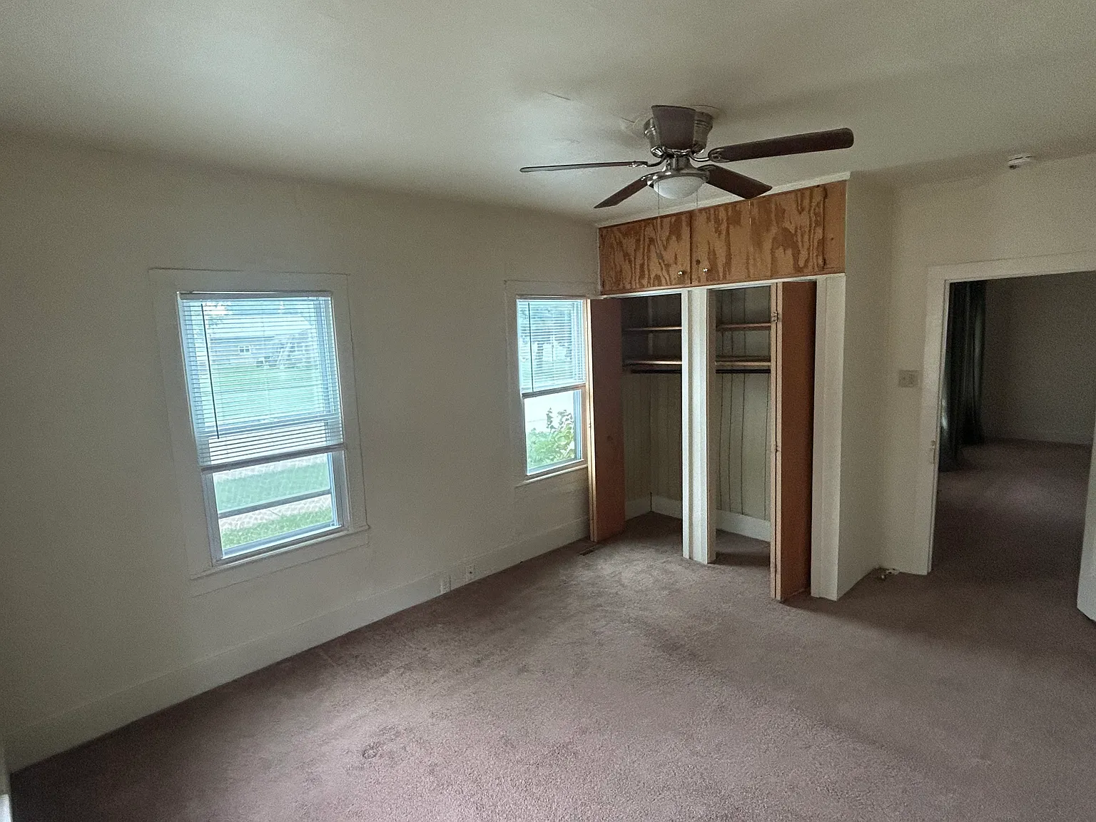 S Comstock St, Corunna — Photo 4