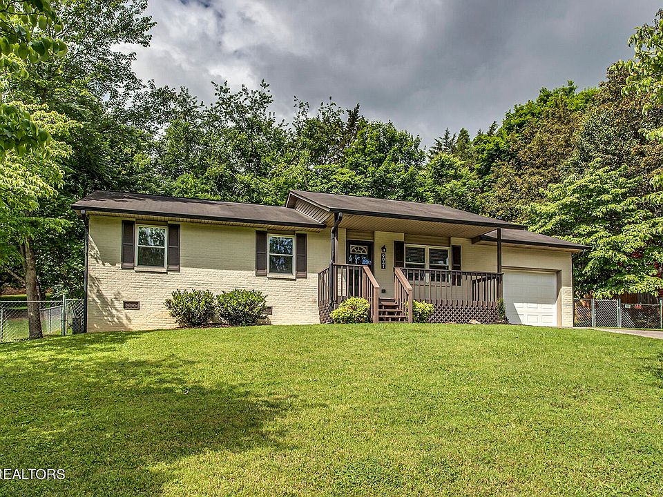 1st image of 9041 Highbridge Dr