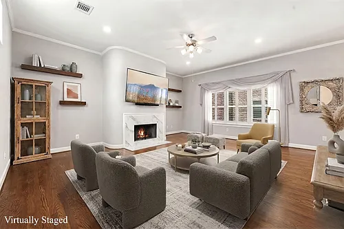 548 Westcross St Photo 1