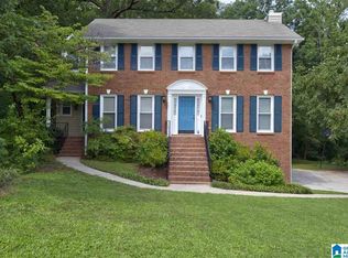 153 Mallard Pointe Cir, Pelham, AL 35124