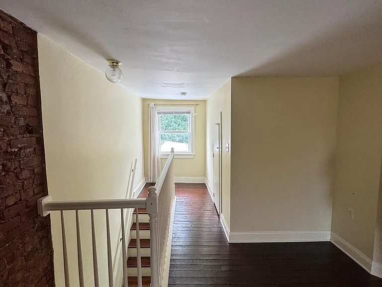 234 S Ann St — Photo 22