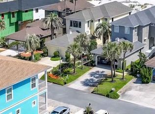 1812 Ocean Dr, Jacksonville Beach, FL 32250