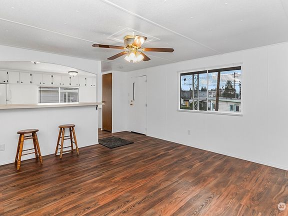 4th image of 5001 180th Street SW #29