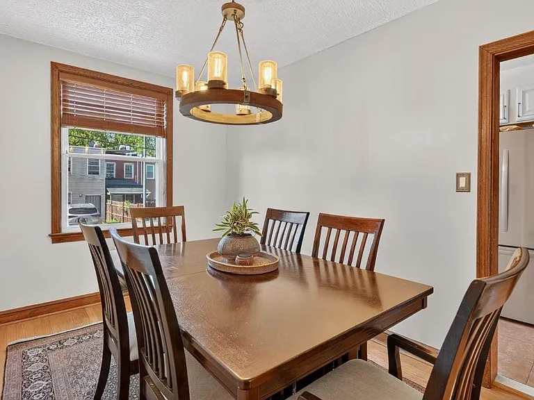 1775 Lang Pl NE — Photo 5