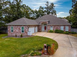 6 Gravelle Dr, Little Rock, AR 72223